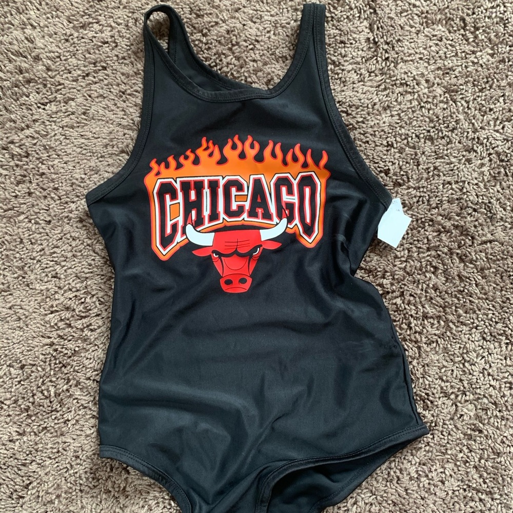 Chicago Bulls one piece